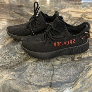 Yeezys kids sneakers